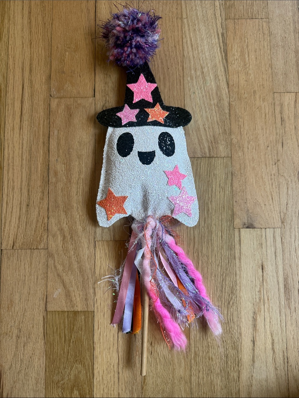Glitter Ghost Wand with Pink & Purple Accents